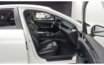 Kia K5 2.0 Trendy* ПОДГРЕВ* LANE ASSIST* CARPLAY* - автомобили, коли, обяви за нови и употребявани 6