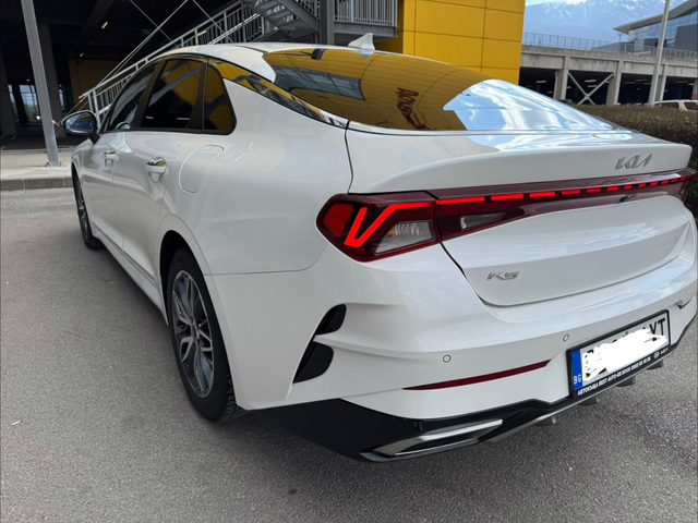 KIA K5 - автомобили, коли, обяви за нови и употребявани 5