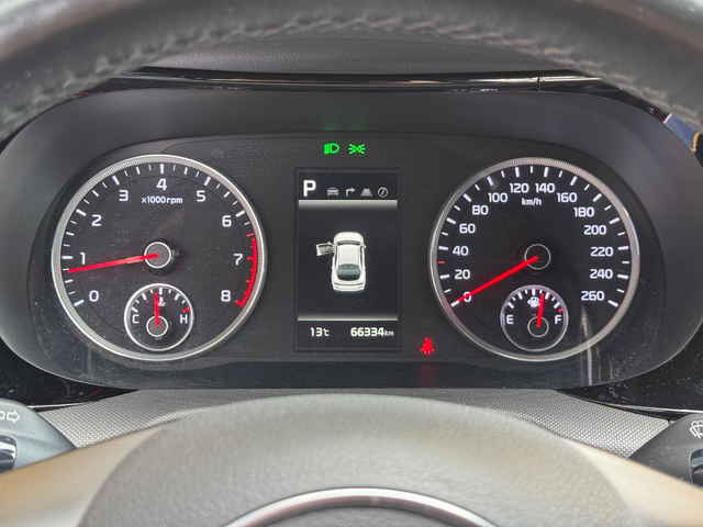 KIA K5 - автомобили, коли, обяви за нови и употребявани 8