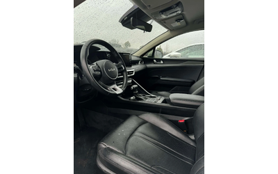 Kia K5 НАЛИЧНА* LPG* TRENDY - автомобили, коли, обяви за нови и употребявани 4