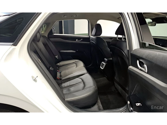 Kia K5 LPG* ОЧАКВАН ВНОС* ДЖОЙСТИК - автомобили, коли, обяви за нови и употребявани 15