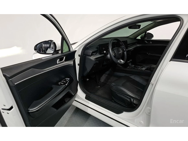 Kia K5 LPG* ОЧАКВАН ВНОС* ДЖОЙСТИК - автомобили, коли, обяви за нови и употребявани 3