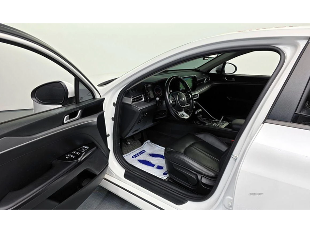 Kia K5 2.0 LPG Strandard * НАЙ-ДОБРА ЦЕНА В БЪЛГАРИЯ* - автомобили, коли, обяви за нови и употребявани 9