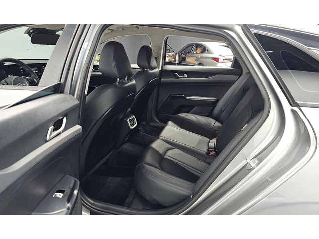 Kia K5 2.0 LPG Strandard * НАЙ-ДОБРА ЦЕНА В БЪЛГАРИЯ* - автомобили, коли, обяви за нови и употребявани 10