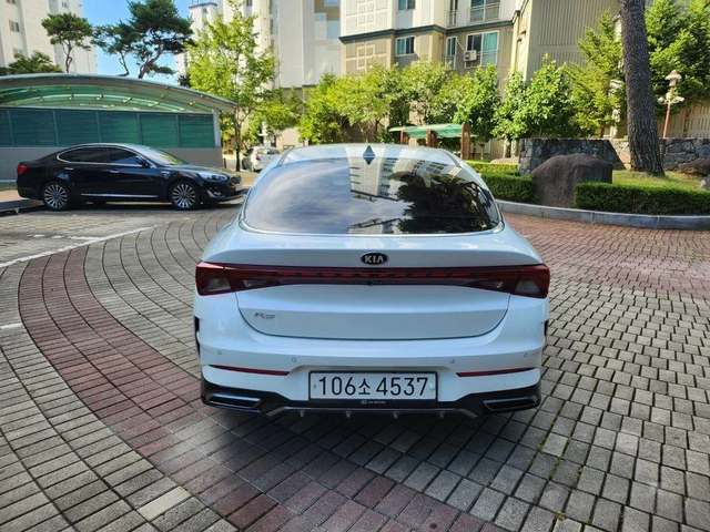 Kia K5 2.0 LPI Strandard * НАЙ-ДОБРА ЦЕНА В БЪЛГАРИЯ* - автомобили, коли, обяви за нови и употребявани 3