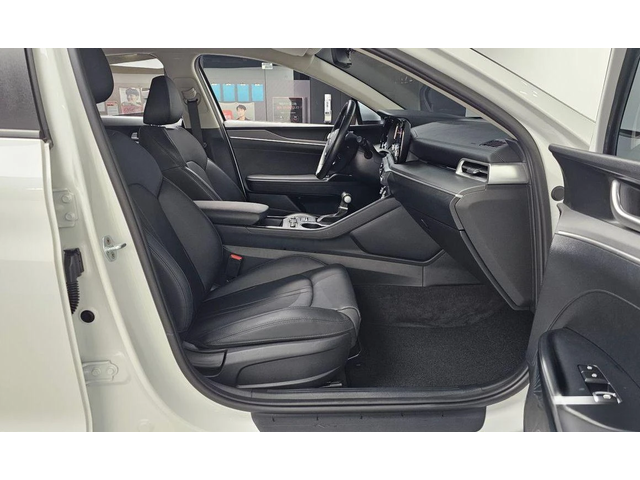 Kia K5 2.0 LPG Strandard * НАЙ-ДОБРА ЦЕНА В БЪЛГАРИЯ* - автомобили, коли, обяви за нови и употребявани 9