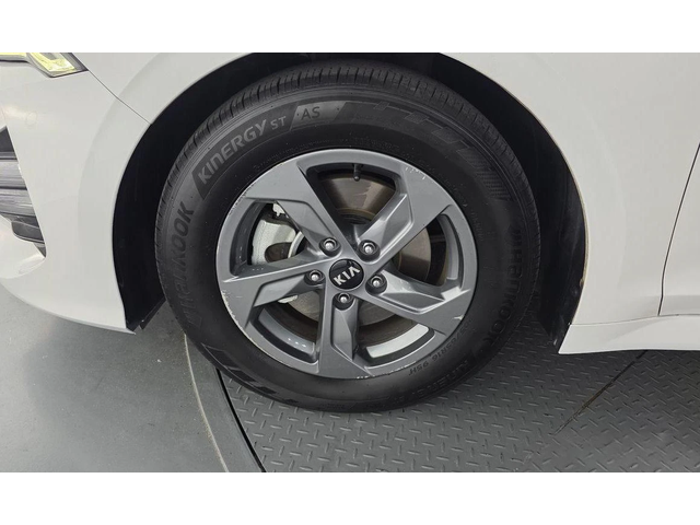 Kia K5 2.0 LPG Strandard * НАЙ-ДОБРА ЦЕНА В БЪЛГАРИЯ* - автомобили, коли, обяви за нови и употребявани 4