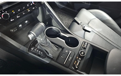 Kia K5 2.0 LPG Strandard * НАЙ-ДОБРА ЦЕНА В БЪЛГАРИЯ* - автомобили, коли, обяви за нови и употребявани 8
