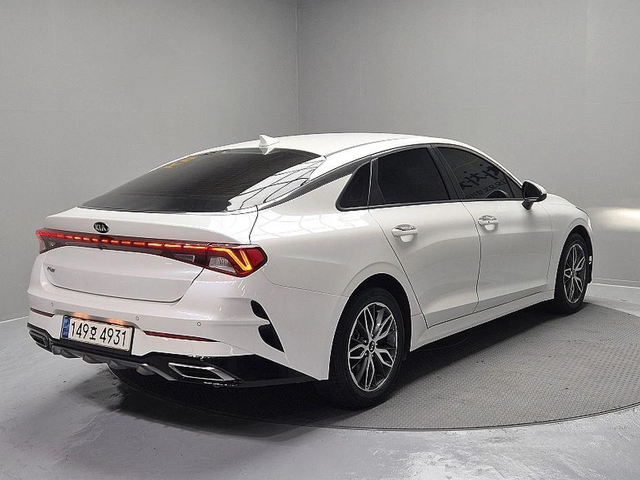 Kia K5 2.0 LPG Trendy * ДЖОЙСТИК* * OЧАКВАН ВНОС* - автомобили, коли, обяви за нови и употребявани 3