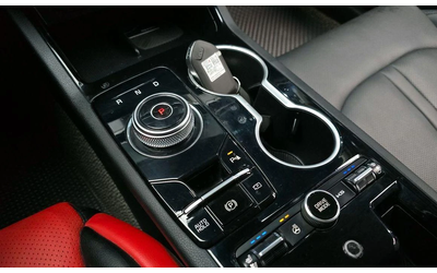 Kia K5 2.0 LPi Prestige * НАЙ-ДОБРА ЦЕНА В БЪЛГАРИЯ* - автомобили, коли, обяви за нови и употребявани 8