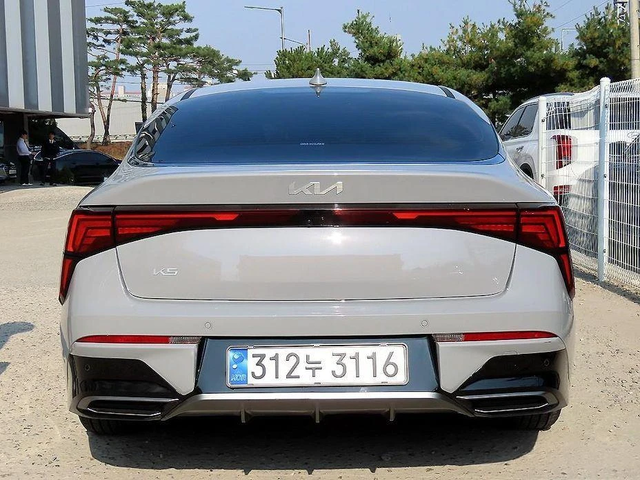 Kia K5 2.0 LPi Prestige * НАЙ-ДОБРА ЦЕНА В БЪЛГАРИЯ* - автомобили, коли, обяви за нови и употребявани 3