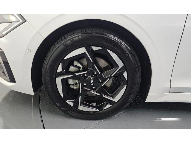 Kia K5 2.0 Noblesse * НАЙ-ДОБРА ЦЕНА В БЪЛГАРИЯ* - автомобили, коли, обяви за нови и употребявани 4
