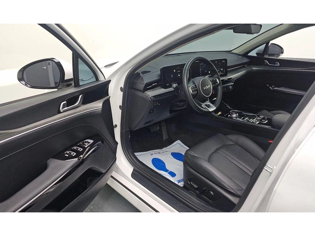 Kia K5 2.0 Noblesse * НАЙ-ДОБРА ЦЕНА В БЪЛГАРИЯ* - автомобили, коли, обяви за нови и употребявани 9