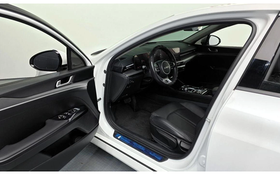 Kia K5 2.0 LPi Prestige * НАЙ-ДОБРА ЦЕНА В БЪЛГАРИЯ* - автомобили, коли, обяви за нови и употребявани 9