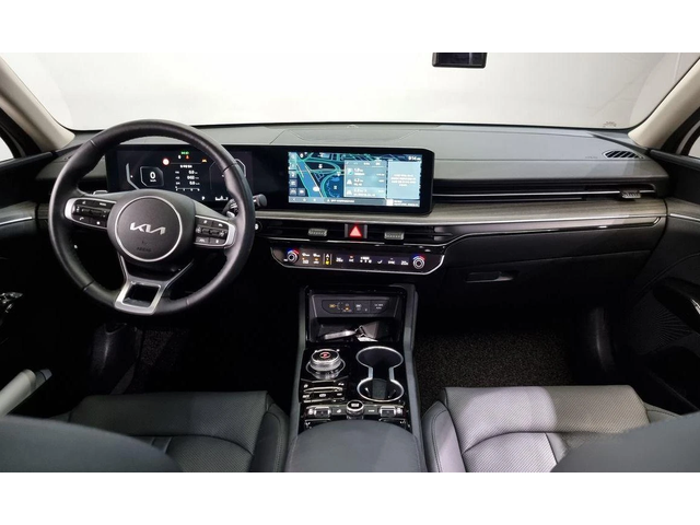 Kia K5 2.0 Noblesse * НАЙ-ДОБРА ЦЕНА В БЪЛГАРИЯ* - автомобили, коли, обяви за нови и употребявани 6
