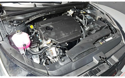 kia-k5 - 5