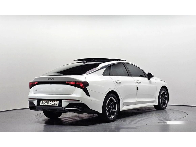 Kia K5 2.0 Noblesse * НАЙ-ДОБРА ЦЕНА В БЪЛГАРИЯ* - автомобили, коли, обяви за нови и употребявани 1