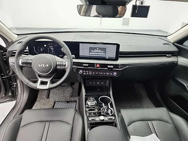 Kia K5 2.0 Prestige * НАЙ-ДОБРА ЦЕНА В БЪЛГАРИЯ* - автомобили, коли, обяви за нови и употребявани 6