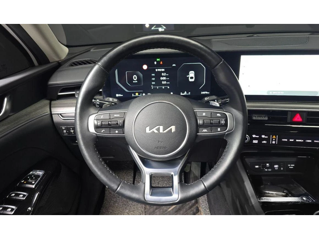Kia K5 2.0 Noblesse * НАЙ-ДОБРА ЦЕНА В БЪЛГАРИЯ* - автомобили, коли, обяви за нови и употребявани 12