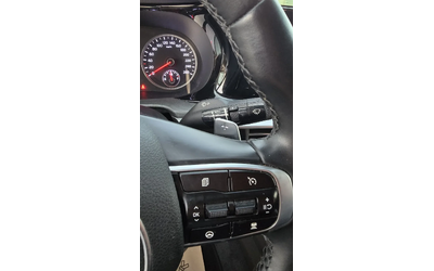 Kia K5 LPG * HАЛИЧНА* ДЖОЙСТИК * ТРЕНДИ - автомобили, коли, обяви за нови и употребявани 11