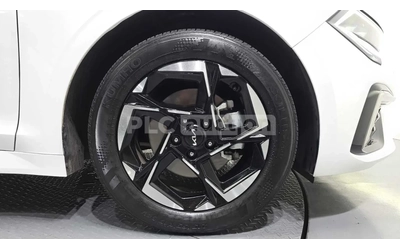 Kia K5 - автомобили, коли, обяви за нови и употребявани 6