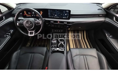 Kia K5 - автомобили, коли, обяви за нови и употребявани 9