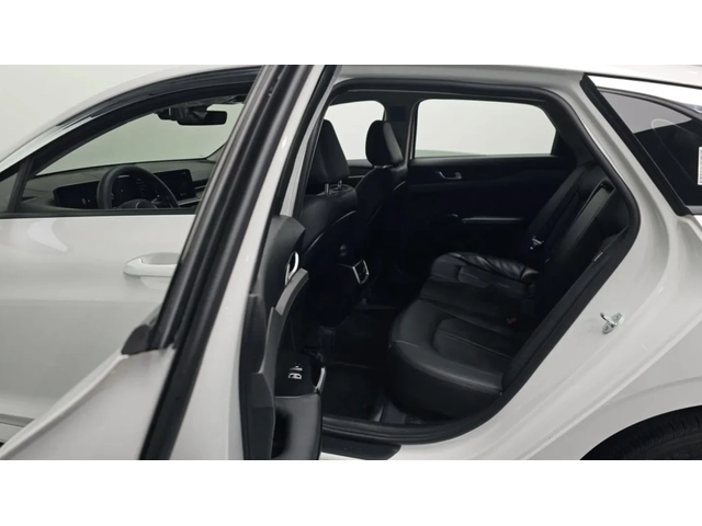 Kia K5 2.0 LPG ТЕЧНА ФАЗА ! - автомобили, коли, обяви за нови и употребявани 15