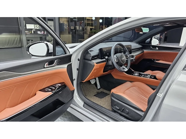 Kia K5 2.0 HYBRID / SIGNATURE / KRELL МУЗИКА / ПАНОРАМА - автомобили, коли, обяви за нови и употребявани 9