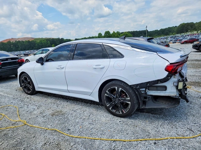 Kia K5 GT-LINE| BLIND SPOT| КАМЕРА| ПОДГРЕВ| ПАНО - автомобили, коли, обяви за нови и употребявани 1
