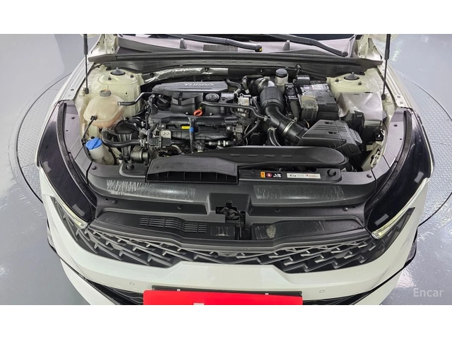 Kia K5 PRESTIGE* ОБДУХВАНЕ* ДИСТРОНИК* LANE* ASSIST* - автомобили, коли, обяви за нови и употребявани 16