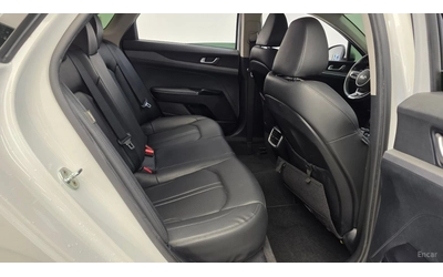 Kia K5 2.0 Prestige* КОЖА* ОБДУХВ* НАВИ - автомобили, коли, обяви за нови и употребявани 8