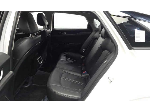 Kia K5 2.0* LPI* LANE* ASSIST* ПОДГРЕВ* КАМЕРА* КЕЙЛЕС* - автомобили, коли, обяви за нови и употребявани 14