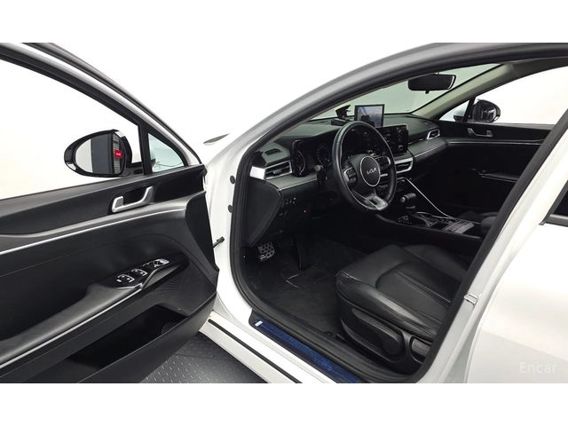 Kia K5 2.0* LPI* LANE* ASSIST* ПОДГРЕВ* КАМЕРА* КЕЙЛЕС* - автомобили, коли, обяви за нови и употребявани 4