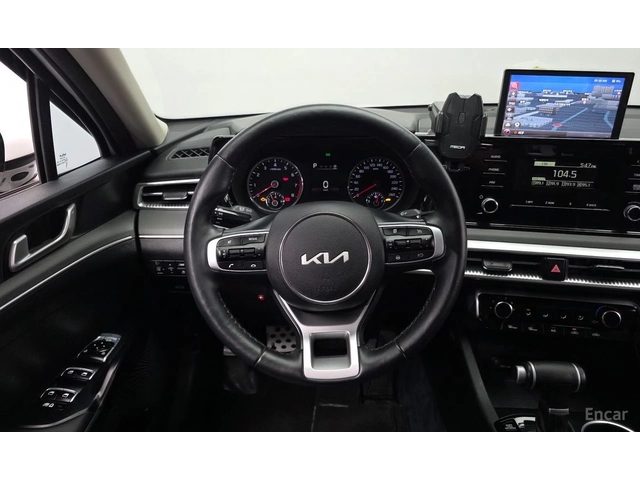 Kia K5 2.0* LPI* LANE* ASSIST* ПОДГРЕВ* КАМЕРА* КЕЙЛЕС* - автомобили, коли, обяви за нови и употребявани 6