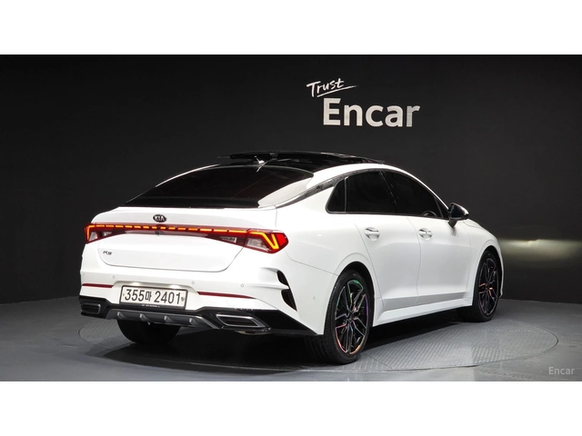 Kia K5 2.0* SIGNATURE* ПОДГРЕВ* ОБДУХВАНЕ* 360* ПАНО* - автомобили, коли, обяви за нови и употребявани 1