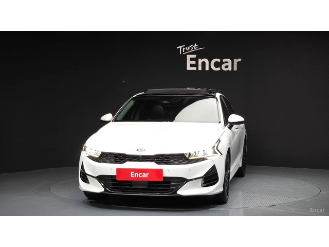 Kia K5 2.0* SIGNATURE* ПОДГРЕВ* ОБДУХВАНЕ* 360* ПАНО* - автомобили, коли, обяви за нови и употребявани 2