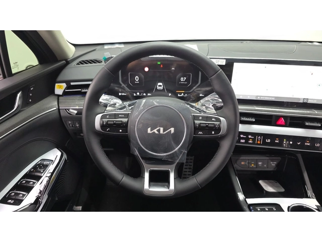 Kia K5 2.0 Signature* КОЖА* НАВИ* ОБДУХВ* 360 - автомобили, коли, обяви за нови и употребявани 11