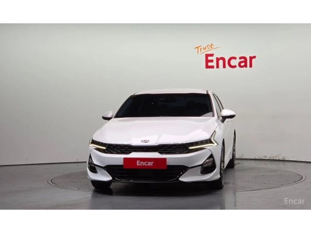 Kia K5 2.0 Prestige* DISTRONIC* ПОДГРЕВ* ОБДУХВАНЕ* КАМЕР - автомобили, коли, обяви за нови и употребявани 1