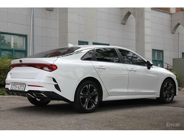 Kia K5 2.0 Trendy* ПОДГРЕВ* КАМЕРА* LANE ASSIST* - автомобили, коли, обяви за нови и употребявани 3
