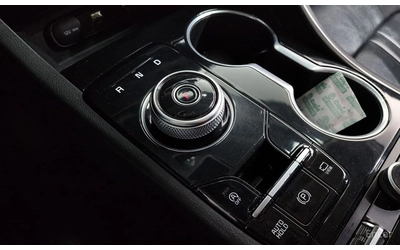 Kia K5 2.0 Trendy* ПОДГРЕВ* КАМЕРА* KEYLESS* КРАЙНА ЦЕНА* - автомобили, коли, обяви за нови и употребявани 11