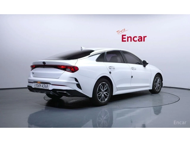 Kia K5 2.0 Trendy* ПОДГРЕВ* КАМЕРА* KEYLESS* КРАЙНА ЦЕНА* - автомобили, коли, обяви за нови и употребявани 2