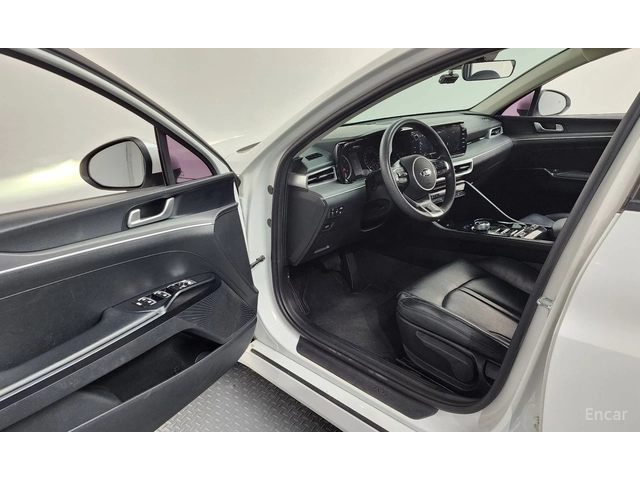 Kia K5 2.0 Trendy* ПОДГРЕВ* КАМЕРА* KEYLESS* КРАЙНА ЦЕНА* - автомобили, коли, обяви за нови и употребявани 5