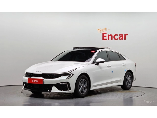 Kia K5 2.0* LPI* ПОДГРЕВ* ОБДУХВАНЕ* КАМЕРА* LANE* ASSIST - автомобили, коли, обяви за нови и употребявани 0