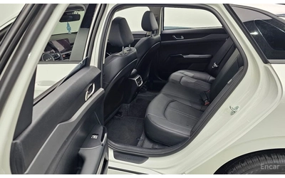 Kia K5 2.0* LPI* ПОДГРЕВ* ОБДУХВАНЕ* КАМЕРА* LANE* ASSIST - автомобили, коли, обяви за нови и употребявани 14