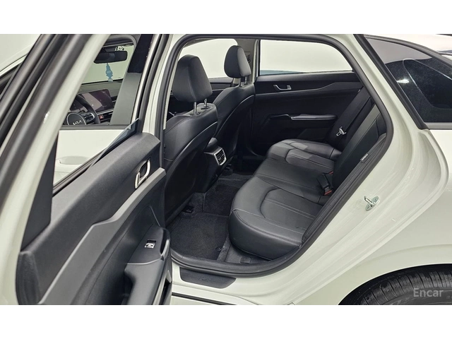 Kia K5 2.0* LPI* ПОДГРЕВ* ОБДУХВАНЕ* КАМЕРА* LANE* ASSIST - автомобили, коли, обяви за нови и употребявани 14