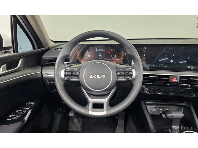 Kia K5 2.0* LPI* ПОДГРЕВ* ОБДУХВАНЕ* КАМЕРА* LANE* ASSIST - автомобили, коли, обяви за нови и употребявани 7
