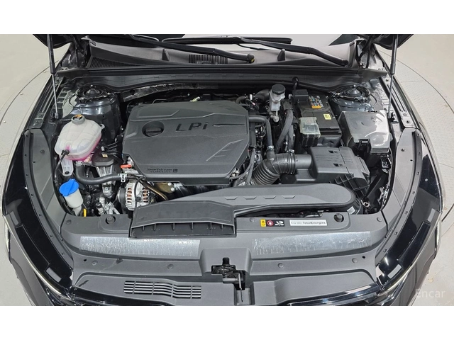 Kia K5 2.0* LPI* PRESTIGE* ПОДГРЕВ* КАМЕРА* LANE* ASSIST* - автомобили, коли, обяви за нови и употребявани 16