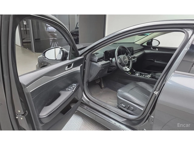Kia K5 2.0* LPI* PRESTIGE* ПОДГРЕВ* КАМЕРА* LANE* ASSIST* - автомобили, коли, обяви за нови и употребявани 4