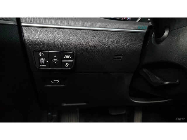 Kia K5 1.6 TURBO PRESTIGE* DISTRONIC* LANE* ОБДУХВАНЕ - автомобили, коли, обяви за нови и употребявани 9
