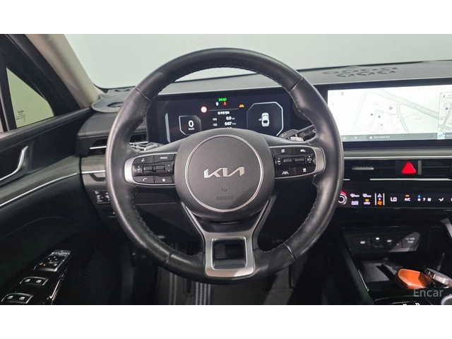 Kia K5 2.0* NOBLESSE* ПОДГРЕВ* ОБДДУХВАНЕ* МЪРТВА* ТОЧКА* - автомобили, коли, обяви за нови и употребявани 7